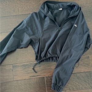 Alo Black Cropped Windbreaker Pullover